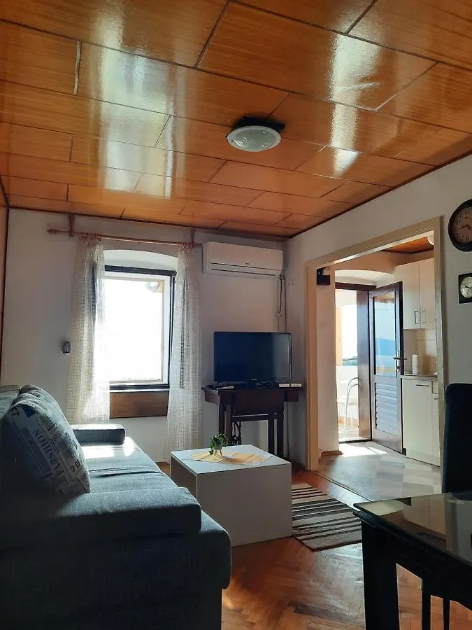Romantic Coastal House In Old Town Of Novi Vinodolski Croatia